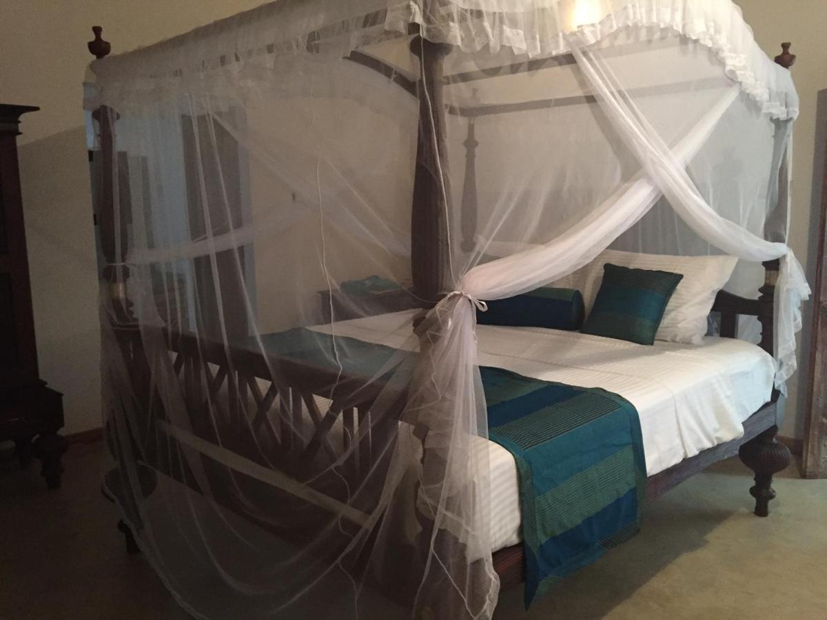 Lali Villa & Fruit Garden Galle Exterior photo